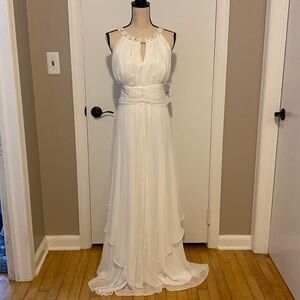 NWT Wedding Dress from David’s Bridal.  Never worn size 18